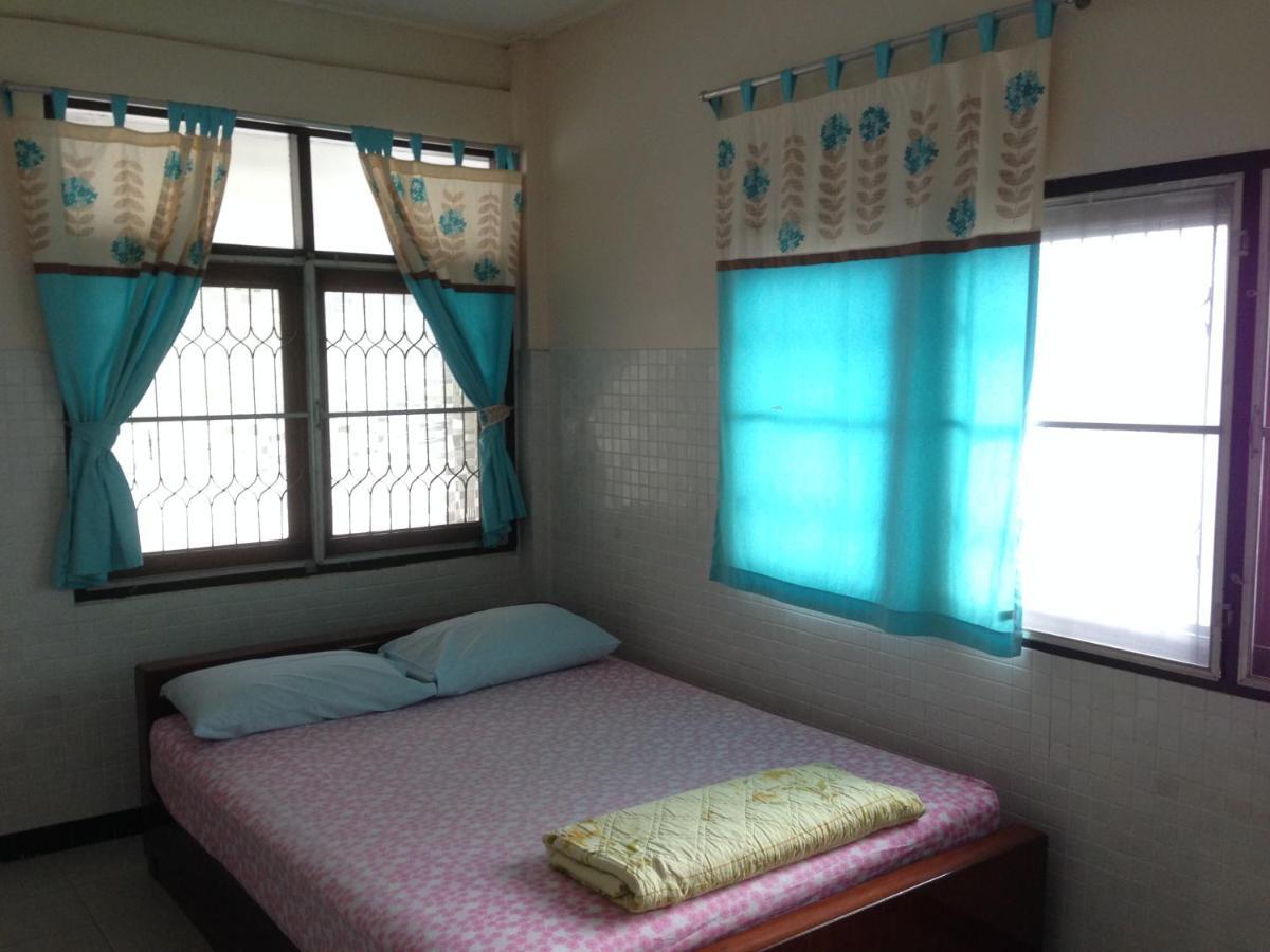 Chaisuk Bungalow Aranyaprathet Chambre photo